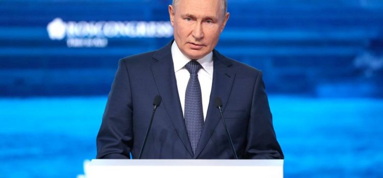 Vladimir Putin al 7° Forum Economico Orientale