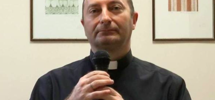 Scomunicato in meno di 24 ore don Ramon Guidetti: choc in Vaticano.