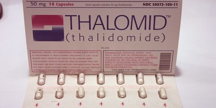 Le atrocità dimenticate di Big Pharma: la talidomide